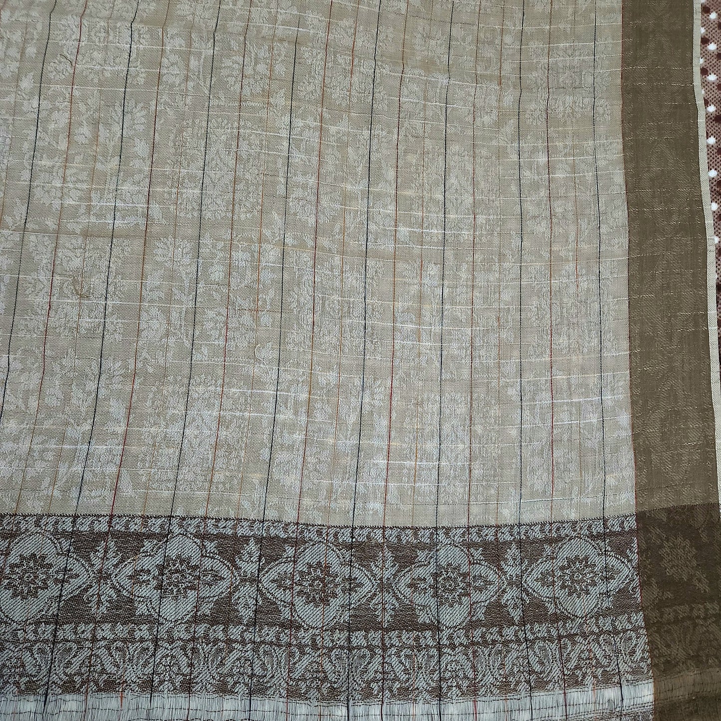 pure-wool-kashmiri-pashmina-shawl-light-brown-color-net-design-with-broad-border