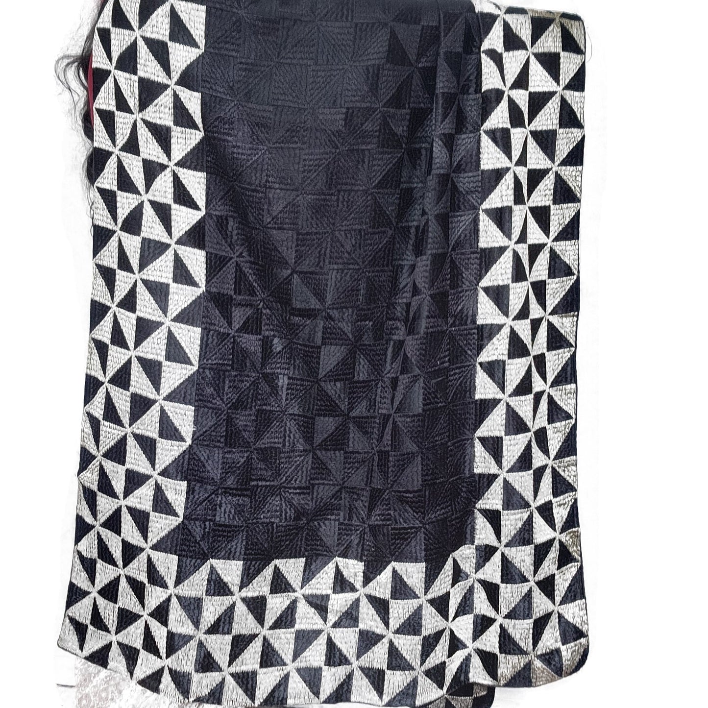 black-box-phulkari-duppatta-with-golden-work