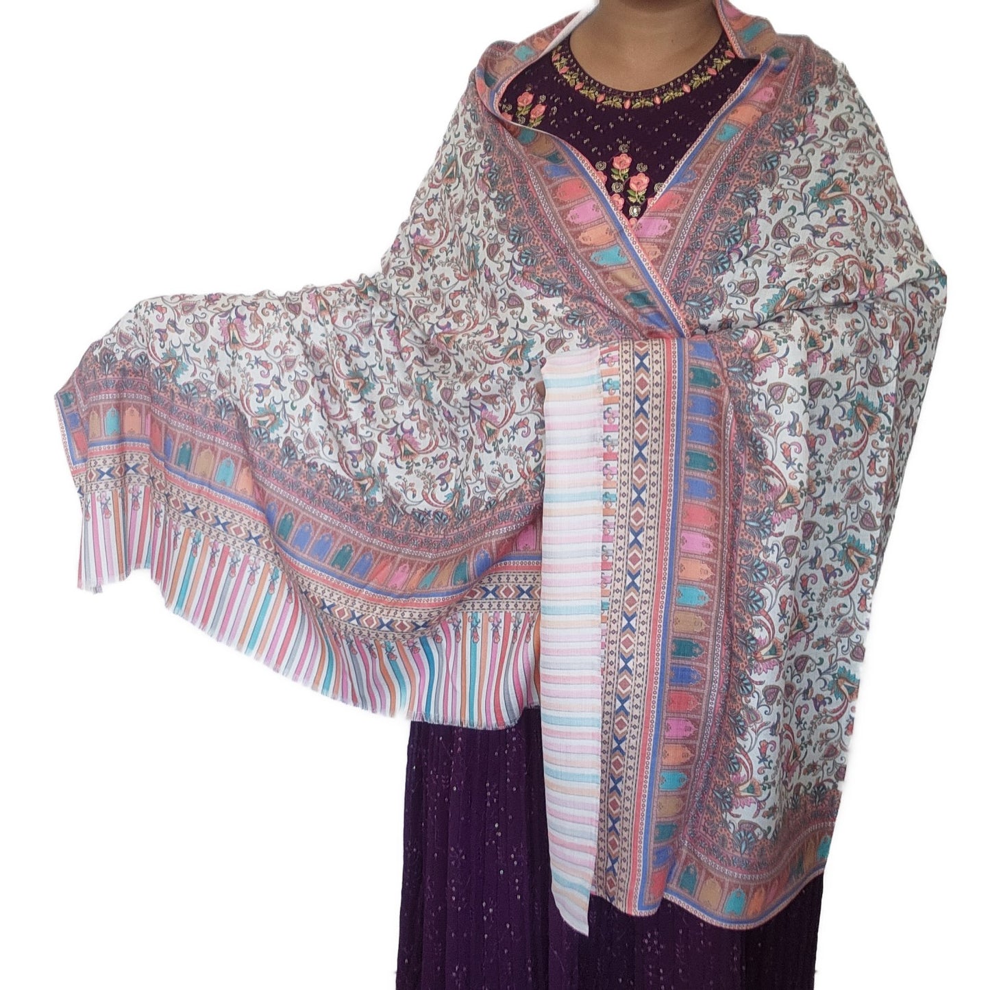 pure-wool-cream-floral-design-with-lines-on-border