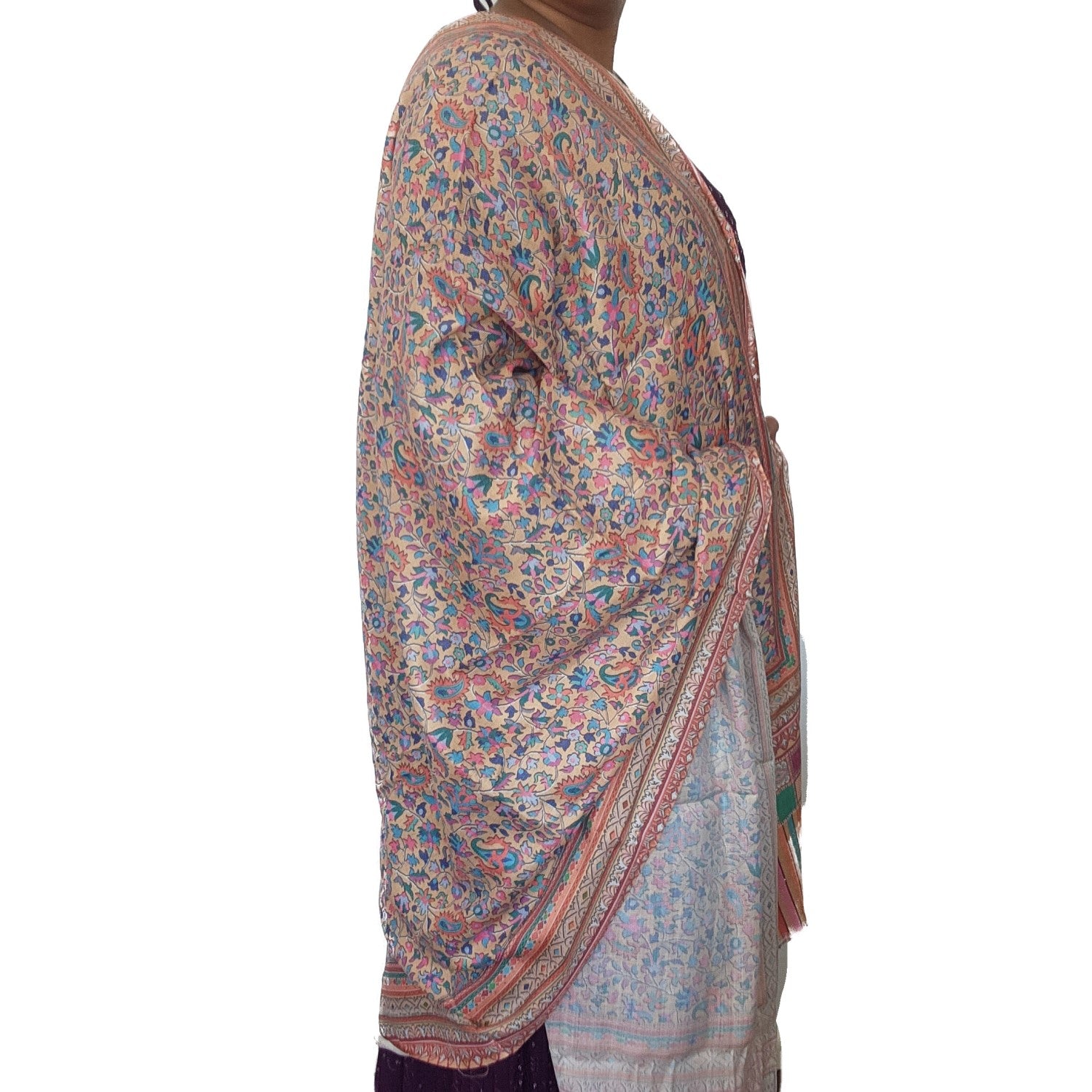 pure-wool-yellow-orange-floral-design-with-lines-on-border
