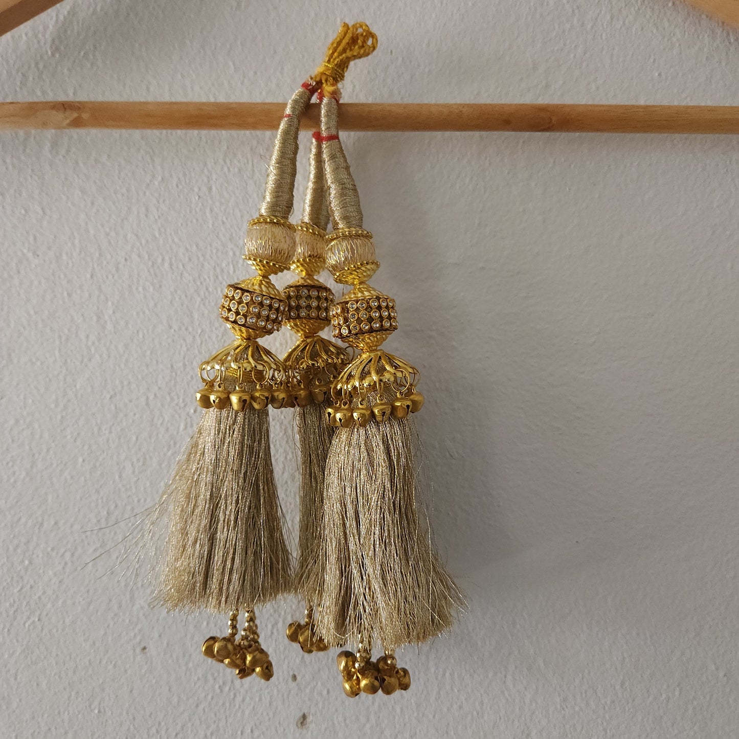 golden-color-thread-design