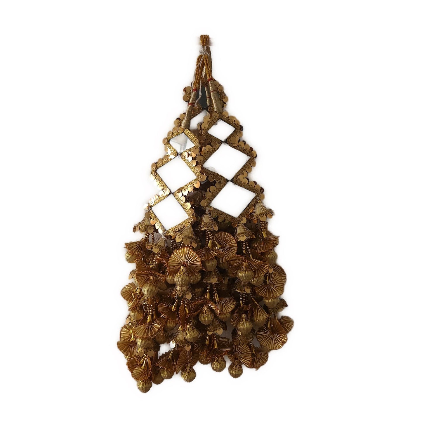 golden-color-three-big-mirrors-diamond-shaped