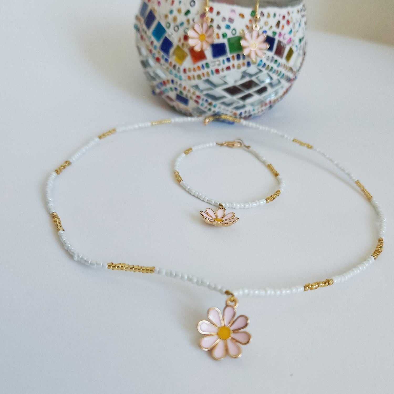 pink-flower-earring-necklace-and-bracelet-set