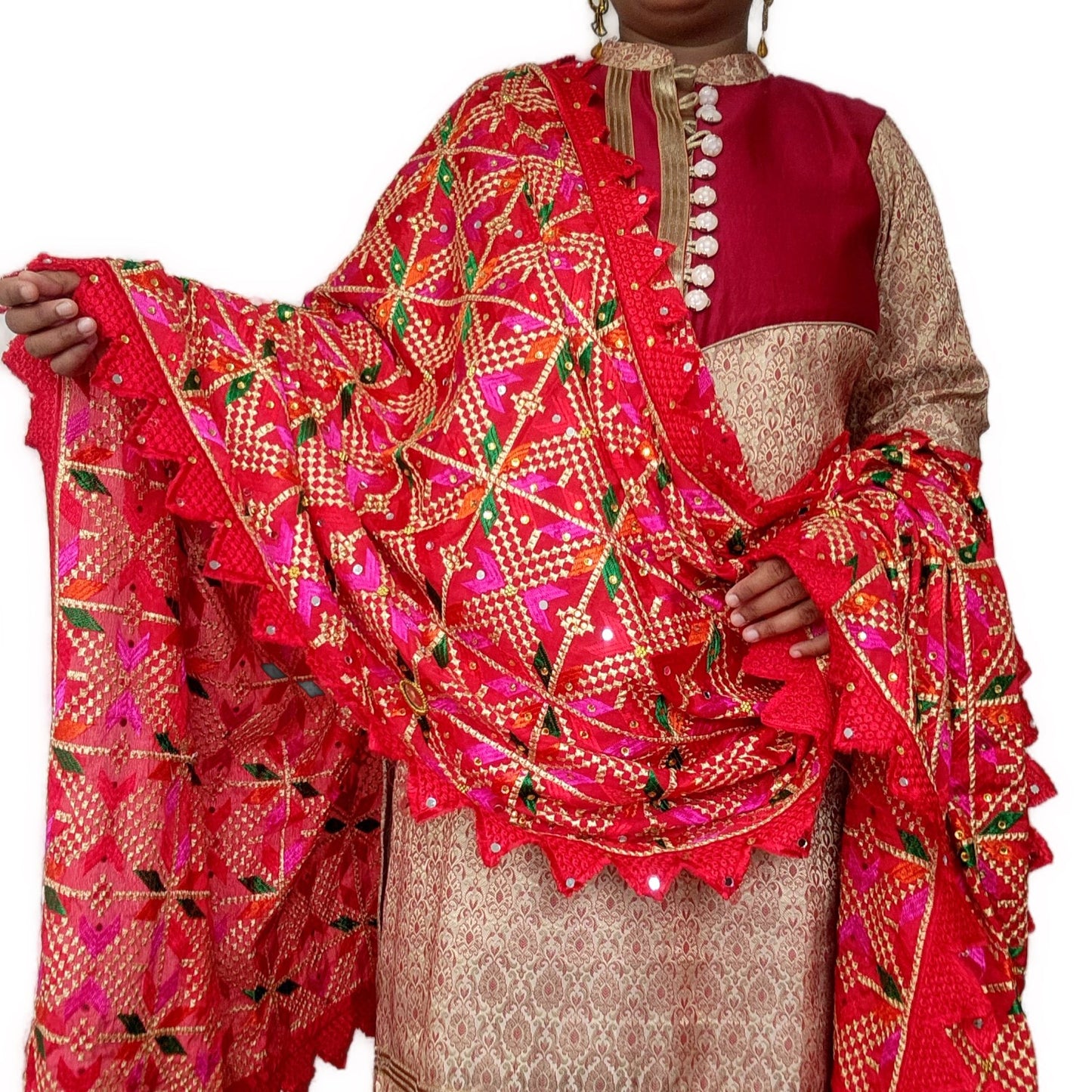 red-triangle-border-phulkari