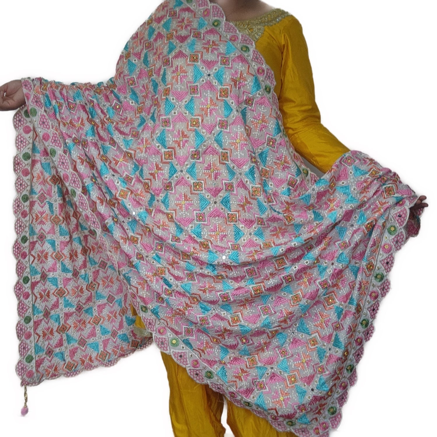 white-pink-latkan-phulkari