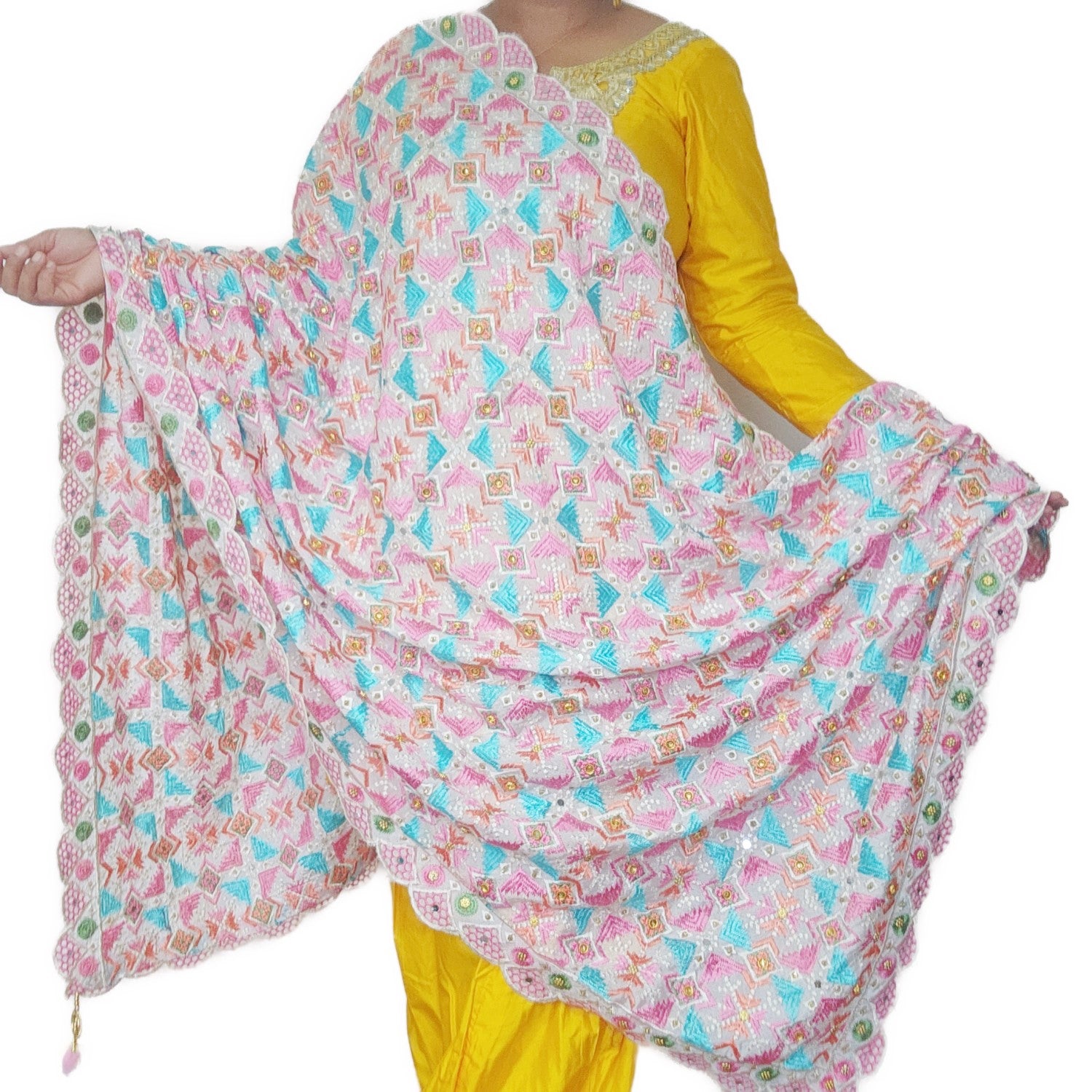 white-pink-latkan-phulkari