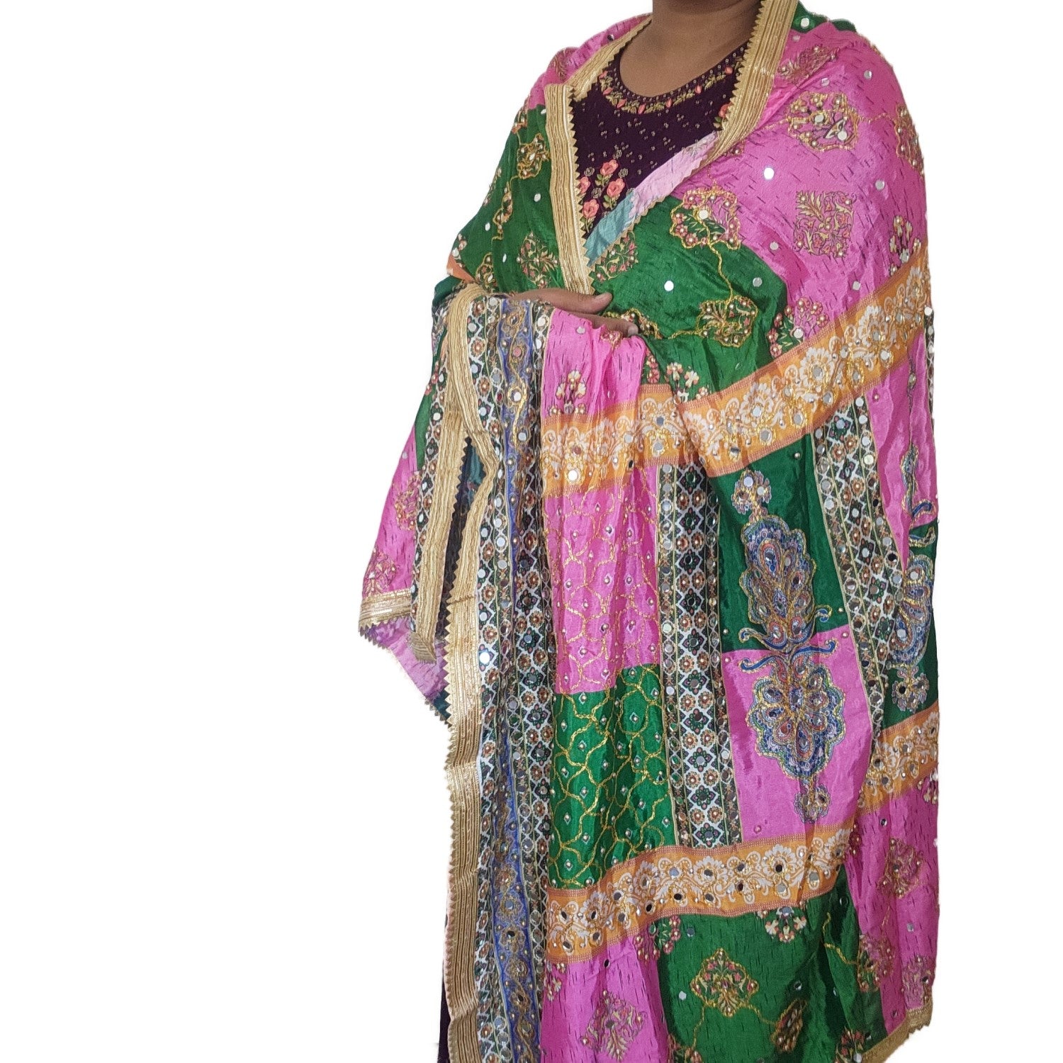 pakistani-silk-duppatta-heavy-green-pink-color